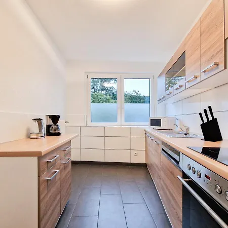 Raj Living - 1 Or 3 - 30 Min Messe Dus Apartment *