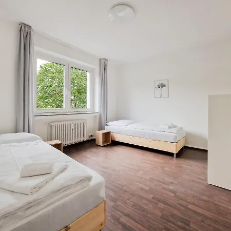 Apartment Raj Living - 1 Or 3 - 30 Min Messe Dus *