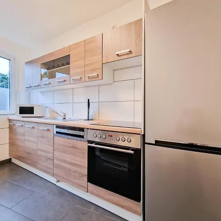 Apartment Raj Living - 1 Or 3 - 30 Min Messe Dus Duisburg