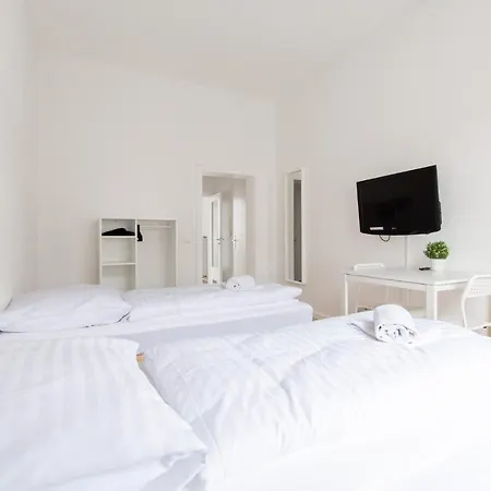 Apartment Raj Living - 1 Or 3 - 30 Min Messe Dus