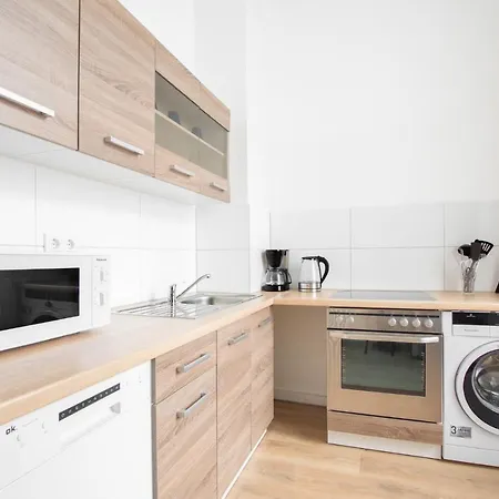 Raj Living - 1 Or 3 - 30 Min Messe Dus Duisburg