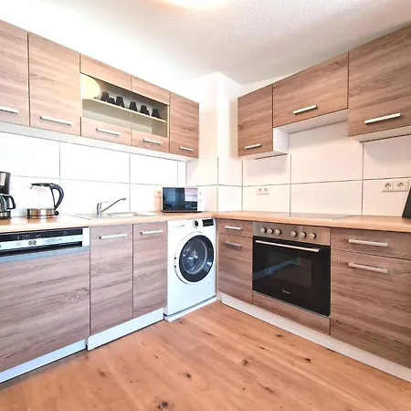 Apartman Tolstov - 1 Or 3 - 30 Min Messe Dus *